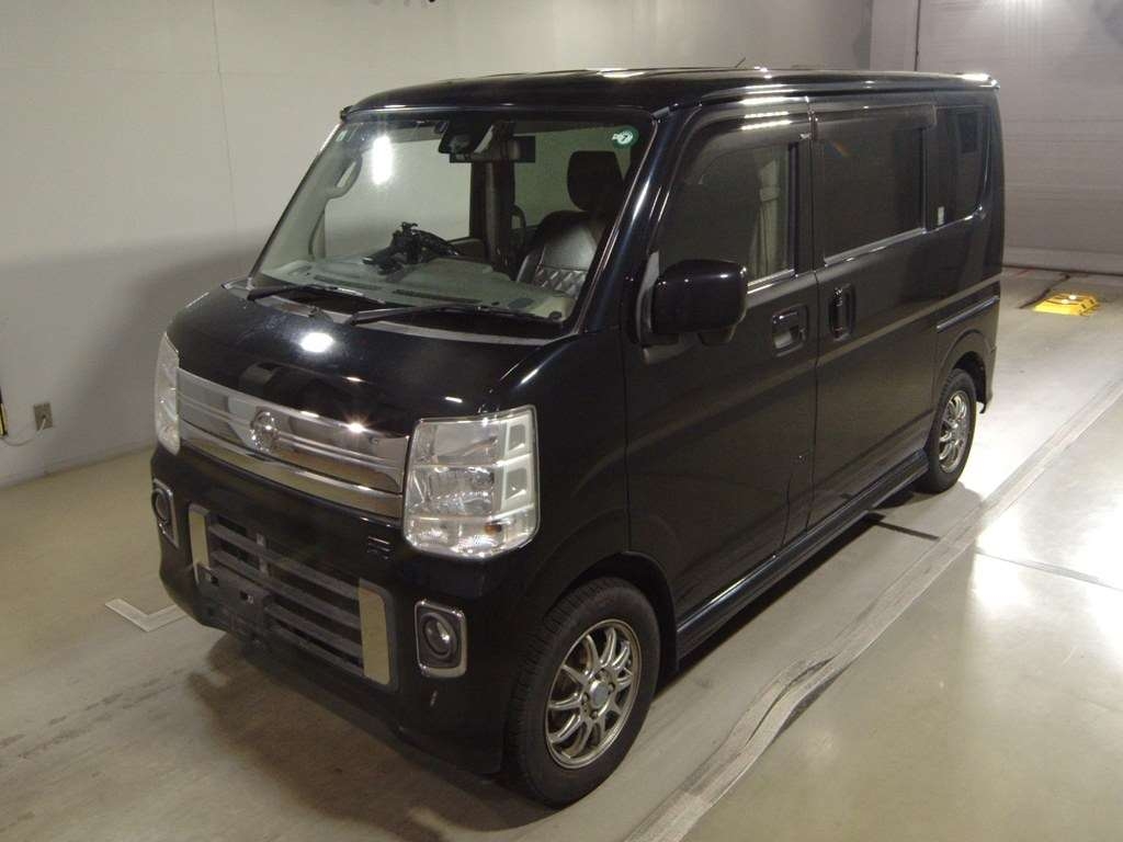 NISSAN NV100 CLIPPER