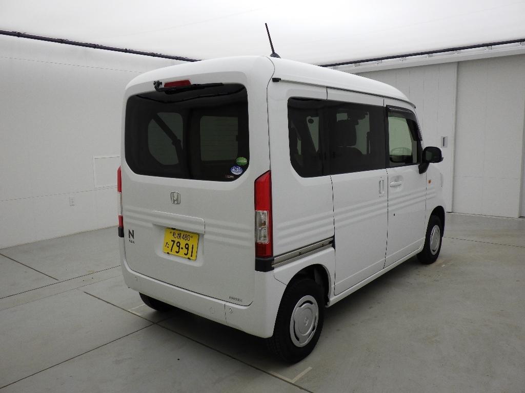 HONDA N-VAN