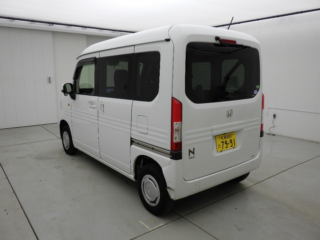 HONDA N-VAN