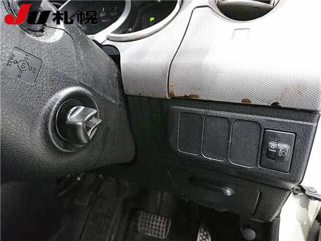 DAIHATSU SONICA