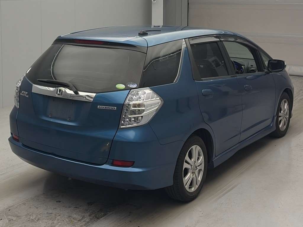 HONDA FIT SHUTTLE