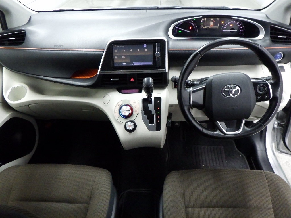 TOYOTA SIENTA