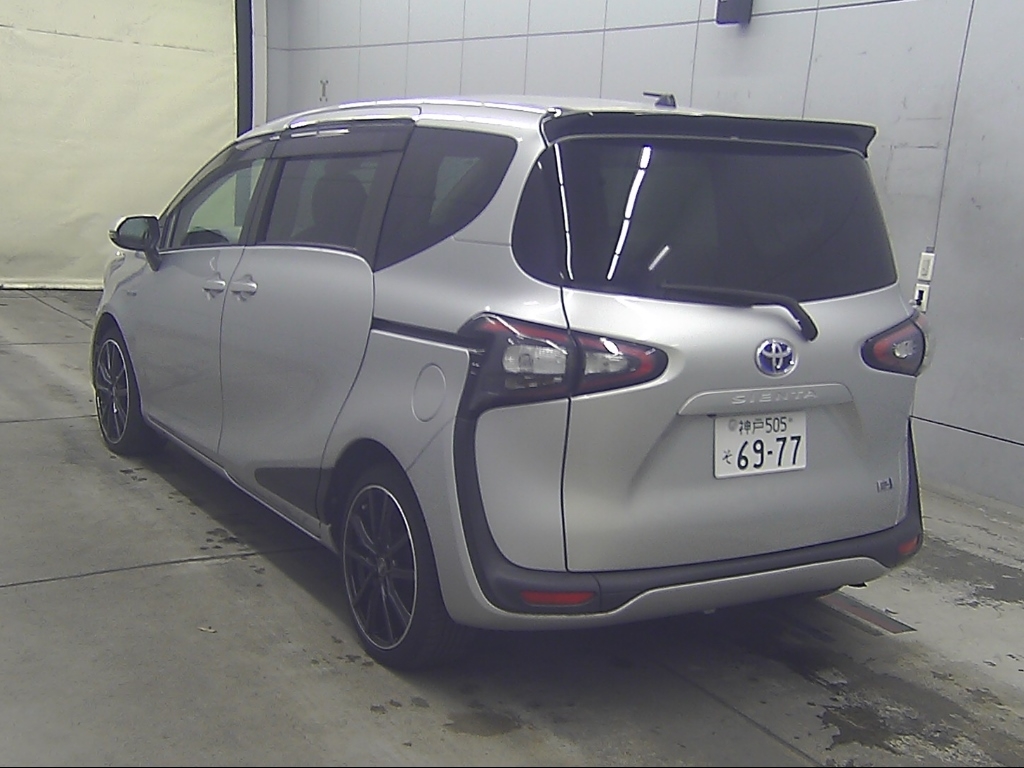 TOYOTA SIENTA