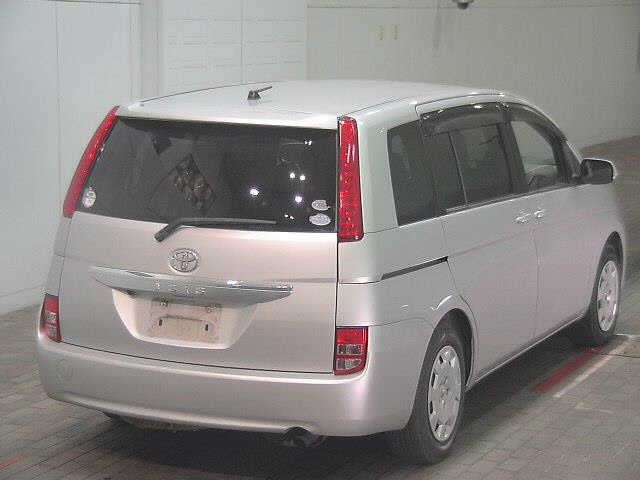 TOYOTA ISIS