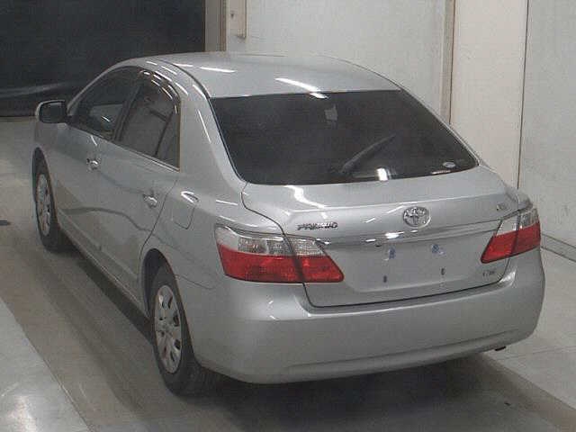 TOYOTA PREMIO