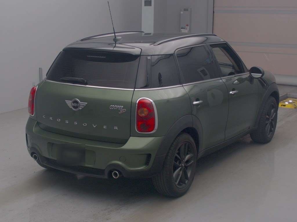 MINI CROSSOVER