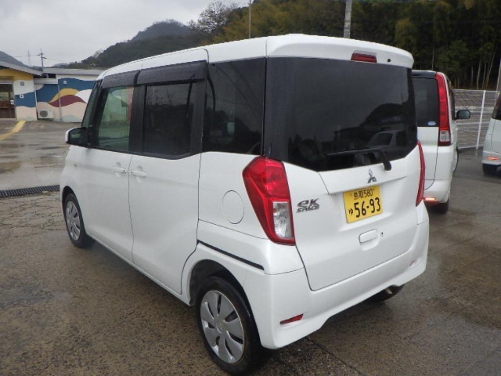 MITSUBISHI EK SPACE