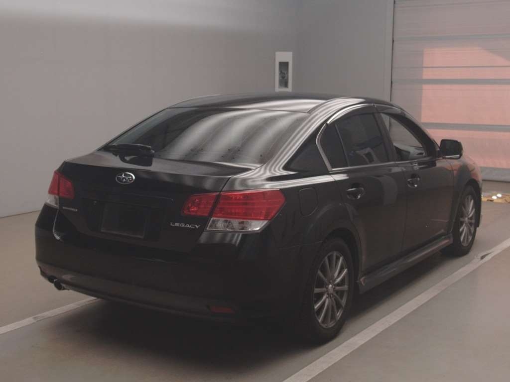 SUBARU LEGACY B4