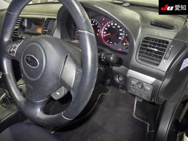 SUBARU LEGACY B4