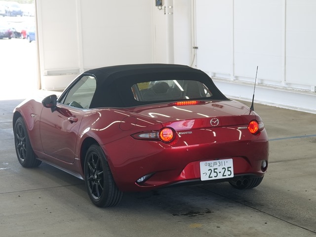 MAZDA MX-5