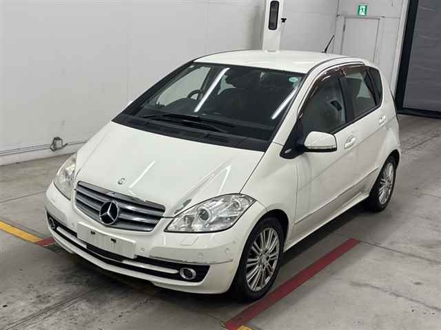 MERCEDES-BENZ A-CLASS