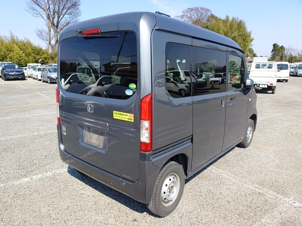 HONDA N-VAN
