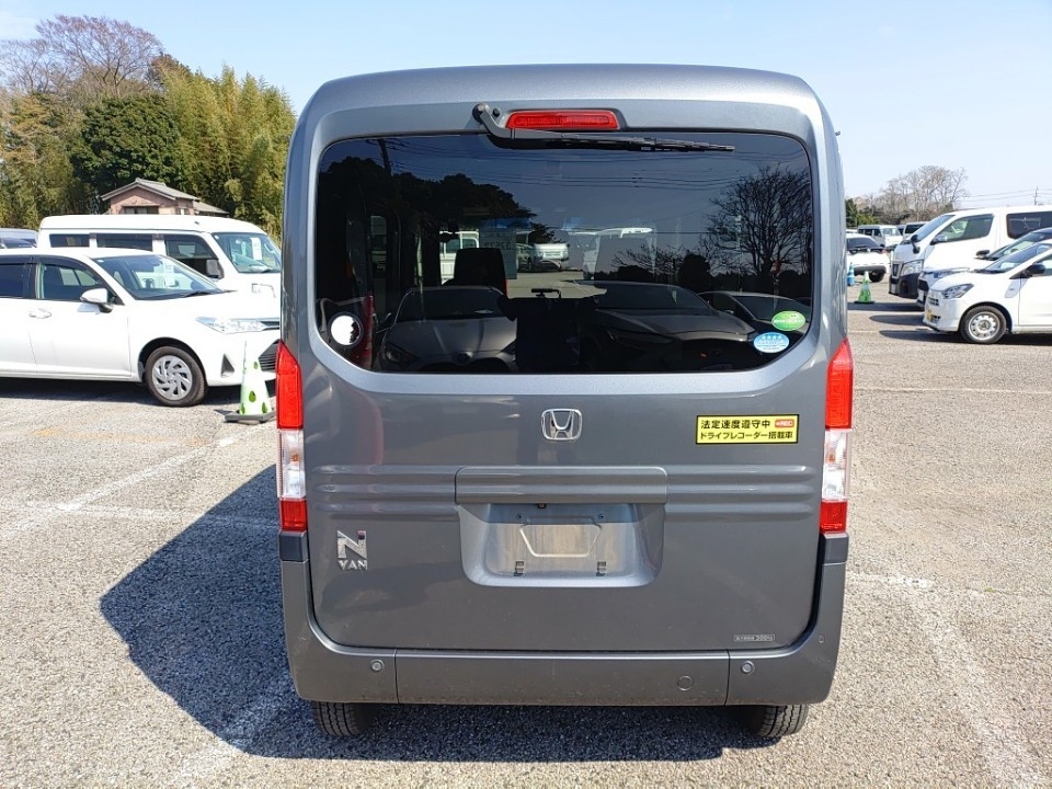 HONDA N-VAN