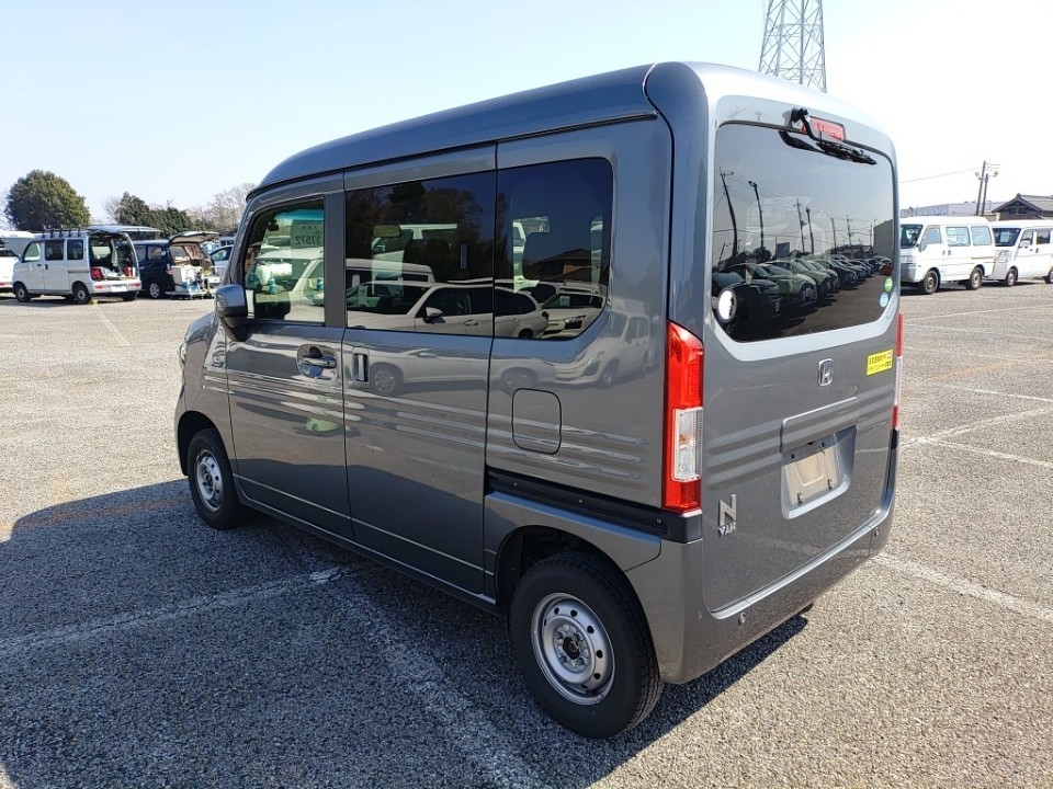 HONDA N-VAN