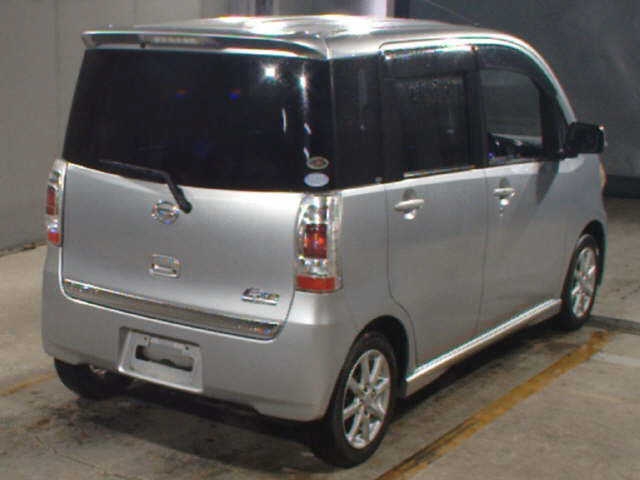 DAIHATSU TANTO EXE