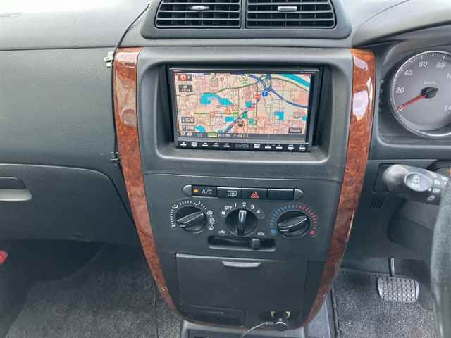 DAIHATSU MIRA AVY