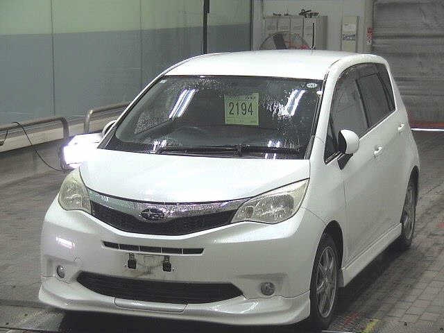 SUBARU TREZIA