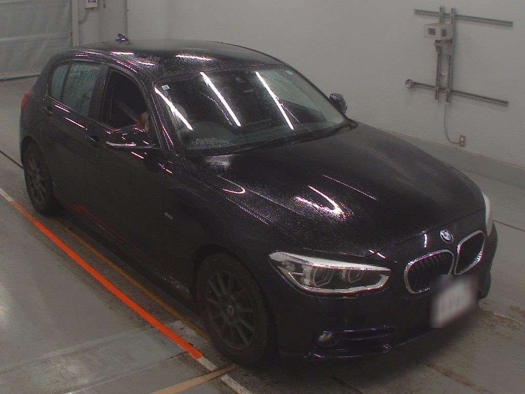 BMW 1-SERIES