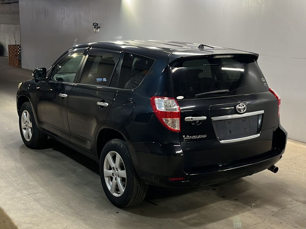 TOYOTA VANGUARD