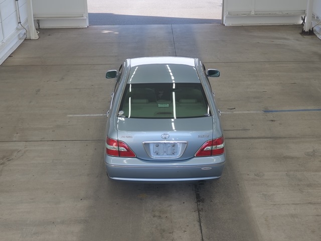 TOYOTA BREVIS