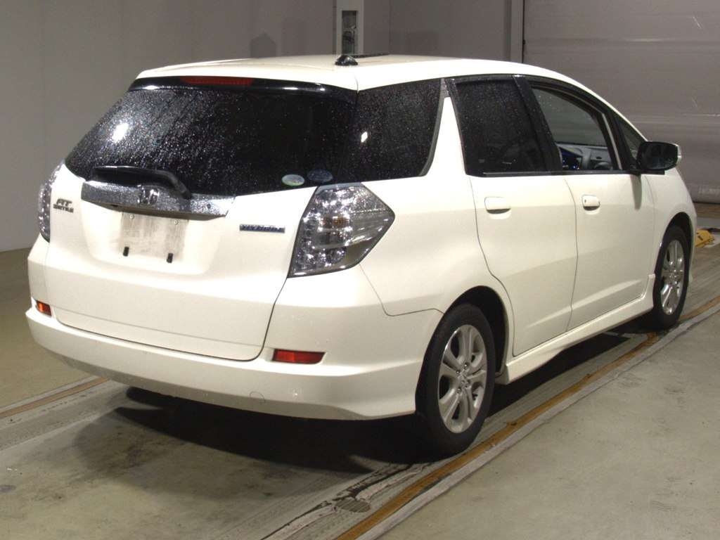 HONDA FIT SHUTTLE