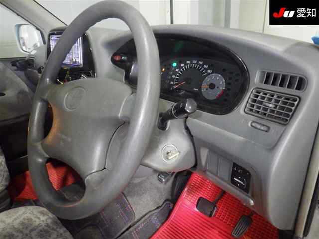 TOYOTA TOWN ACE NOAH