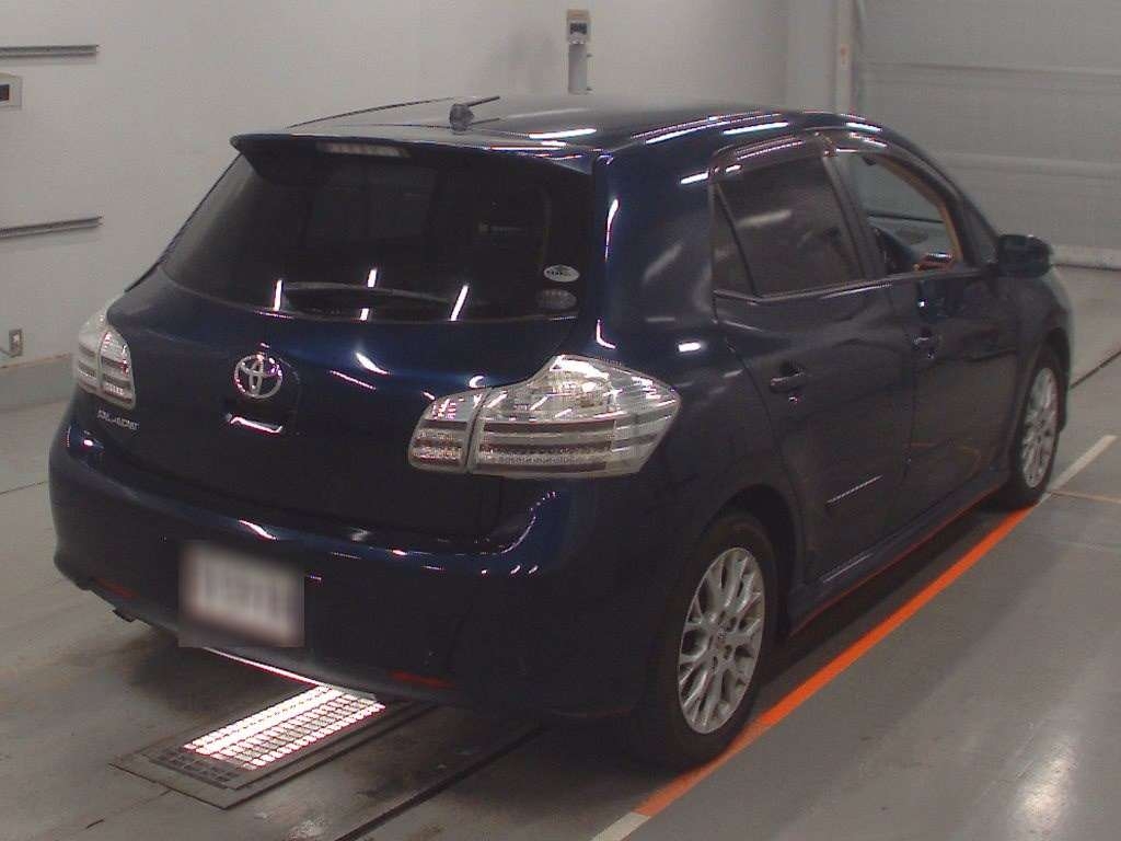 TOYOTA BLADE