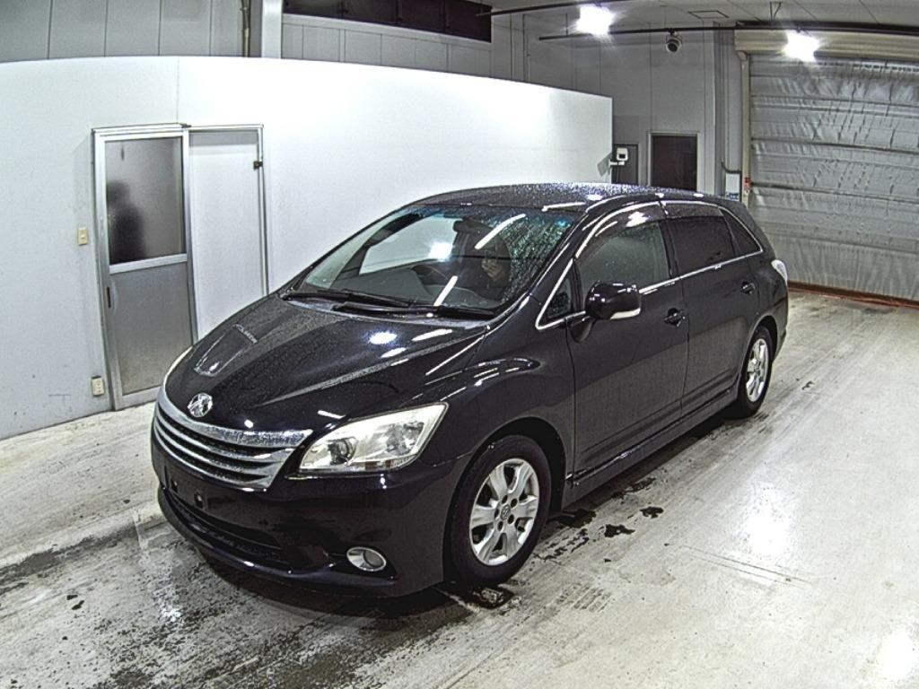 TOYOTA MARK X ZIO