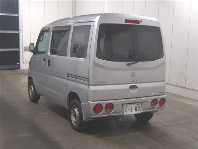 NISSAN CLIPPER