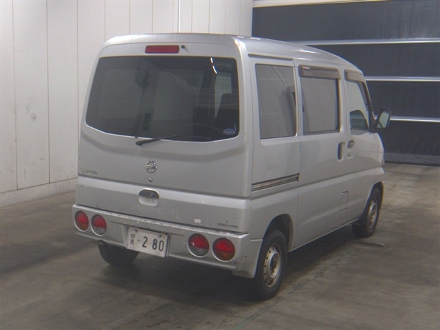 NISSAN CLIPPER