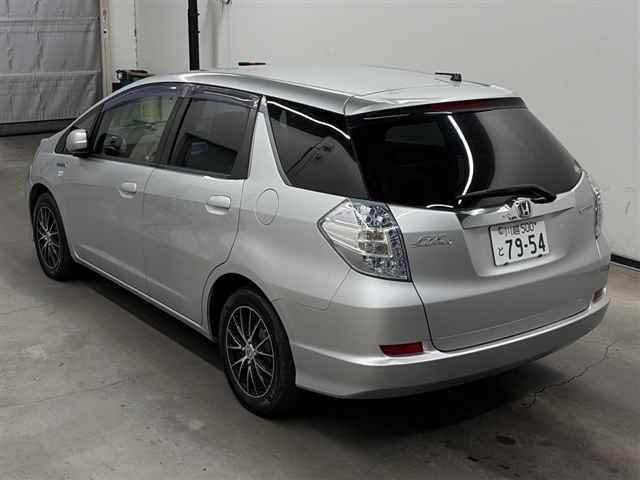 HONDA FIT SHUTTLE