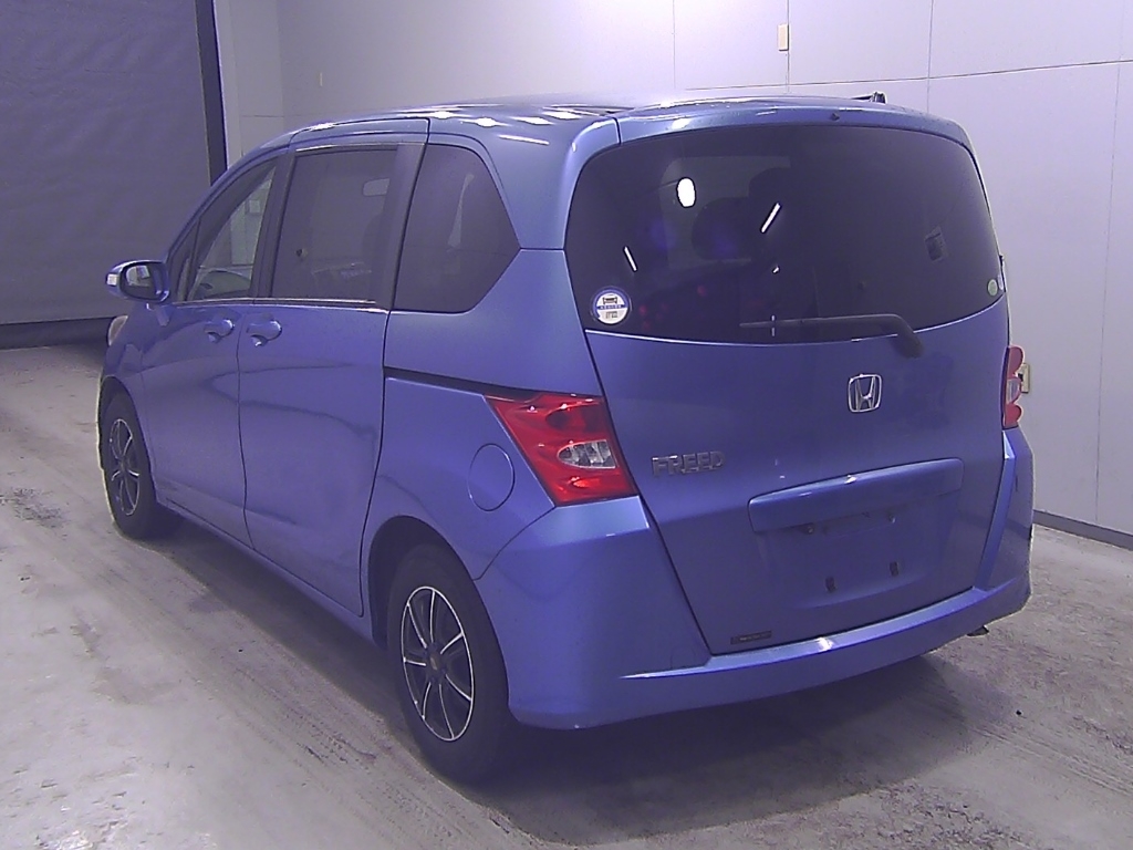 HONDA FREED