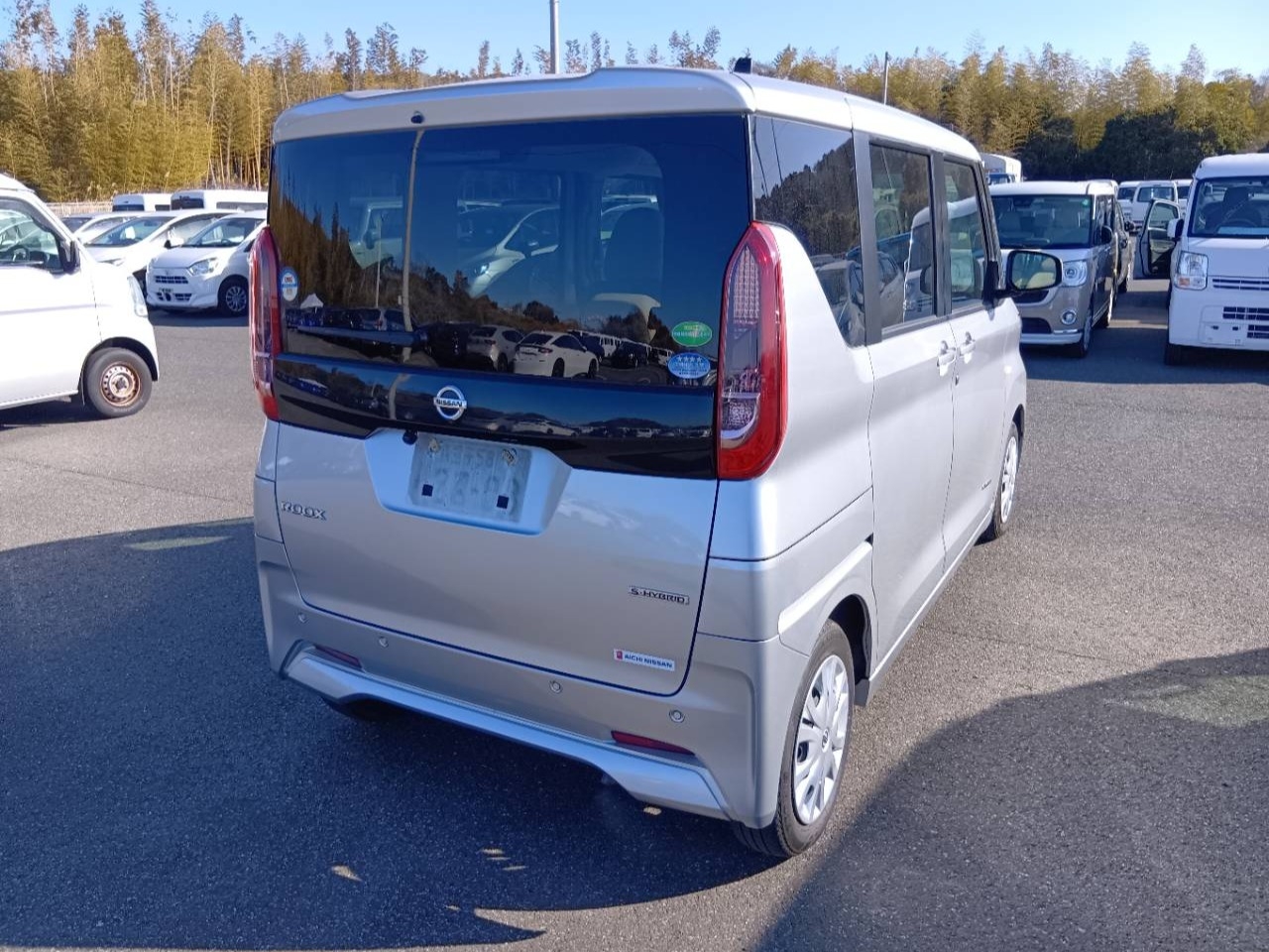 NISSAN ROOX