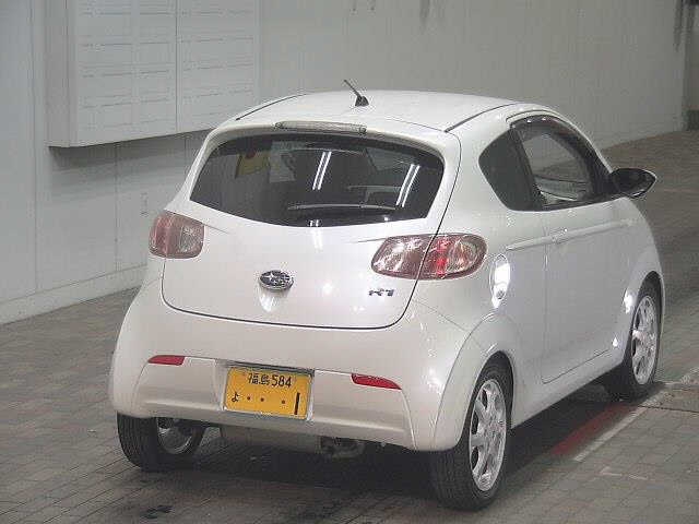 SUBARU R1