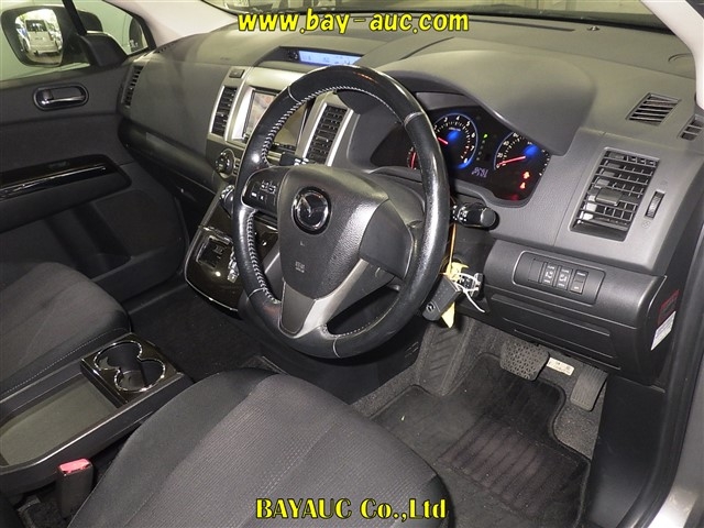 MAZDA MPV