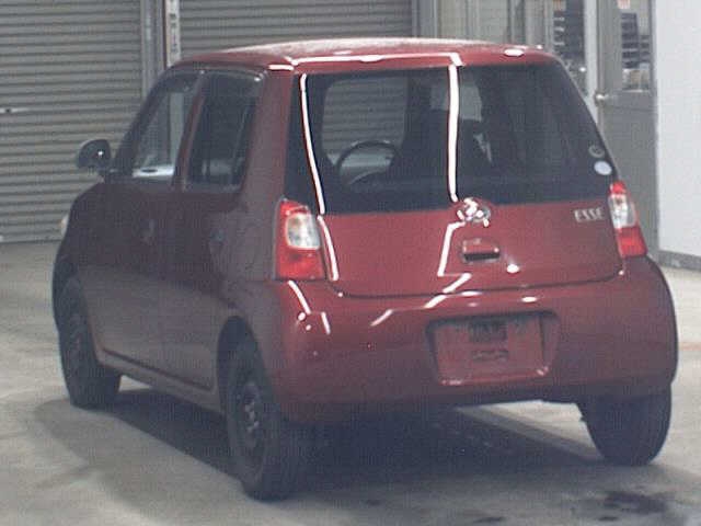 DAIHATSU ESSE
