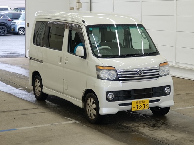 DAIHATSU ATRAI