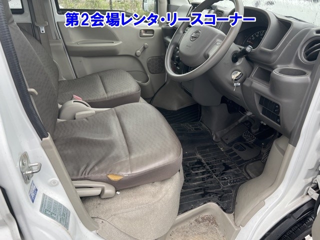 NISSAN NV100 CLIPPER