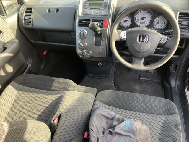 HONDA MOBILIO SPIKE
