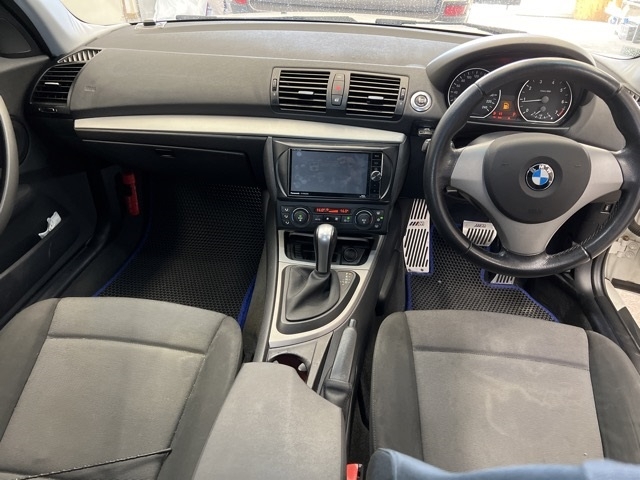 BMW 1-SERIES