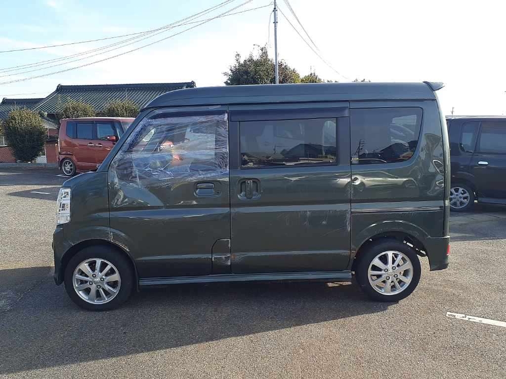 MITSUBISHI TOWN BOX
