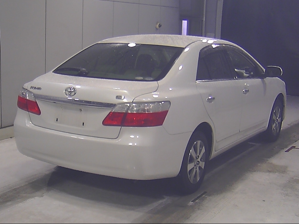 TOYOTA PREMIO