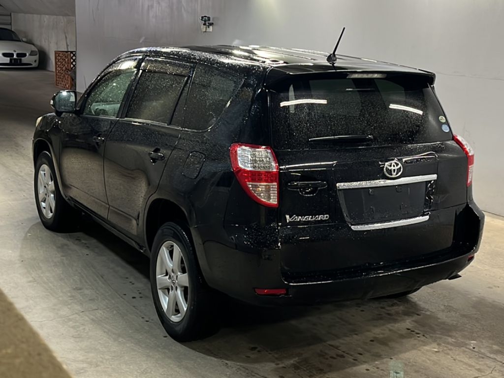 TOYOTA VANGUARD