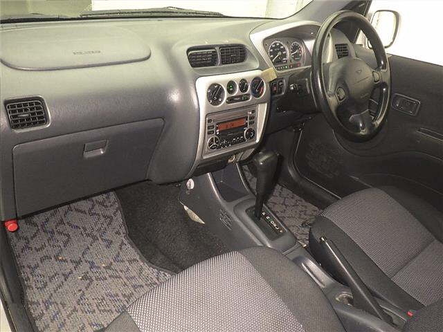 DAIHATSU TERIOS KID
