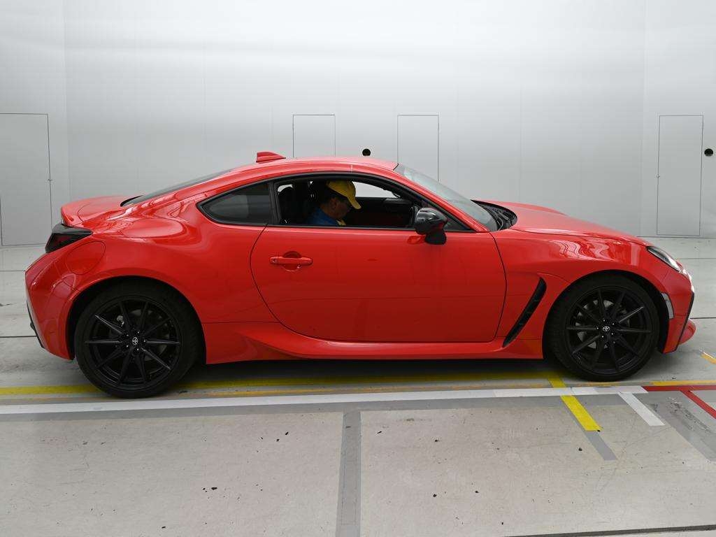 TOYOTA GR 86