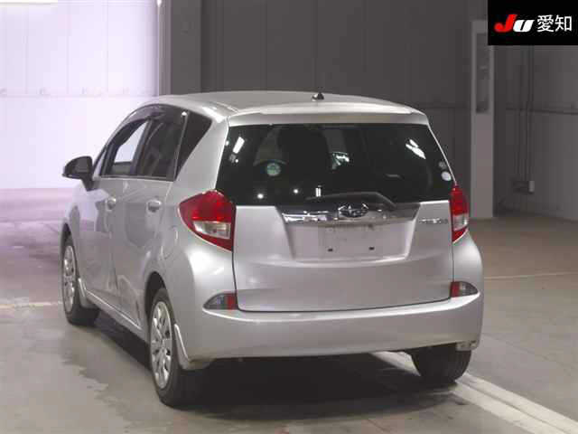 SUBARU TREZIA