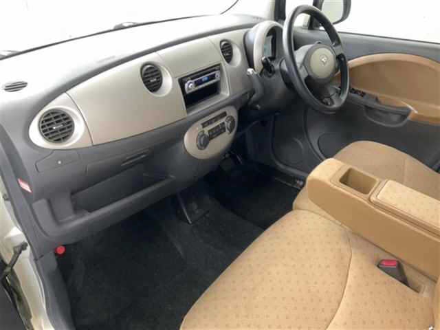 DAIHATSU MOVE LATTE