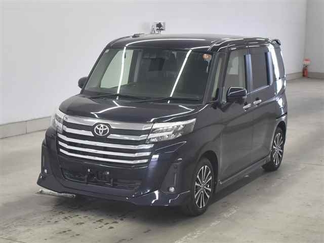 TOYOTA TANK