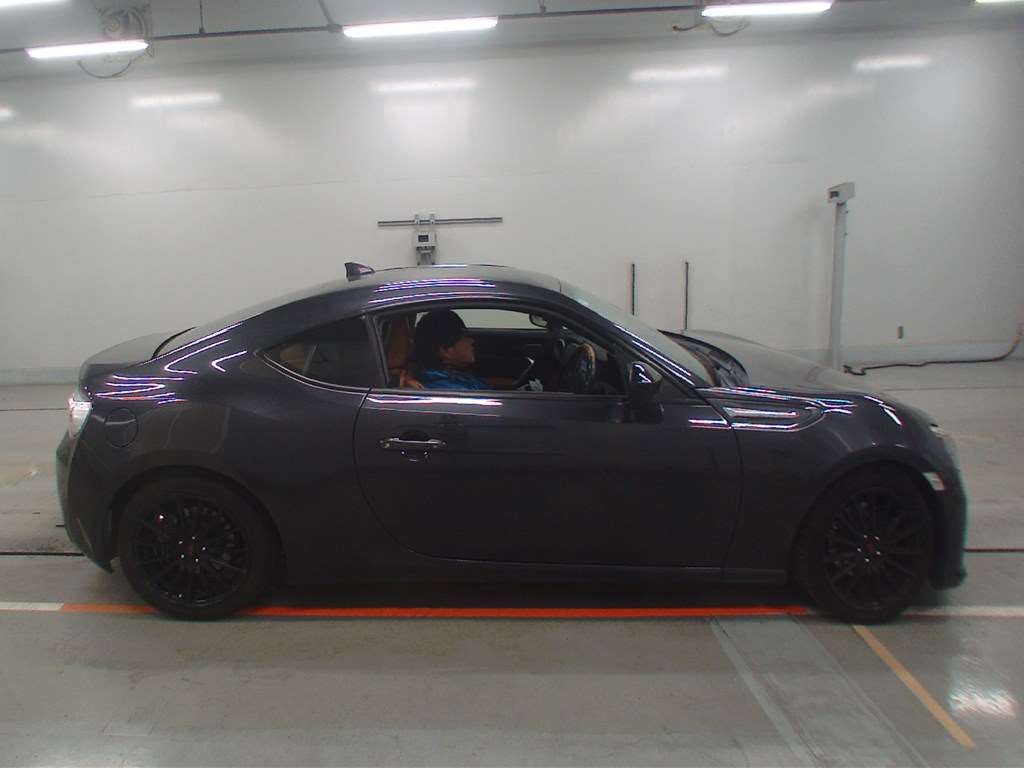 SUBARU BRZ
