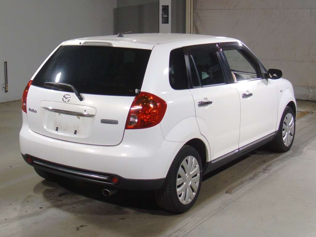 MAZDA VERISA